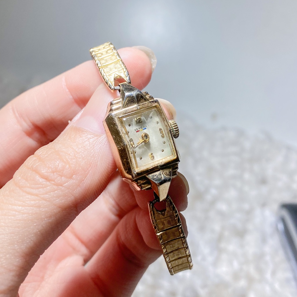 Benrus 10k Gold 17 Jeweled Vintage Watch